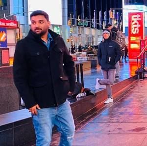 Meet your Posher, Hasan